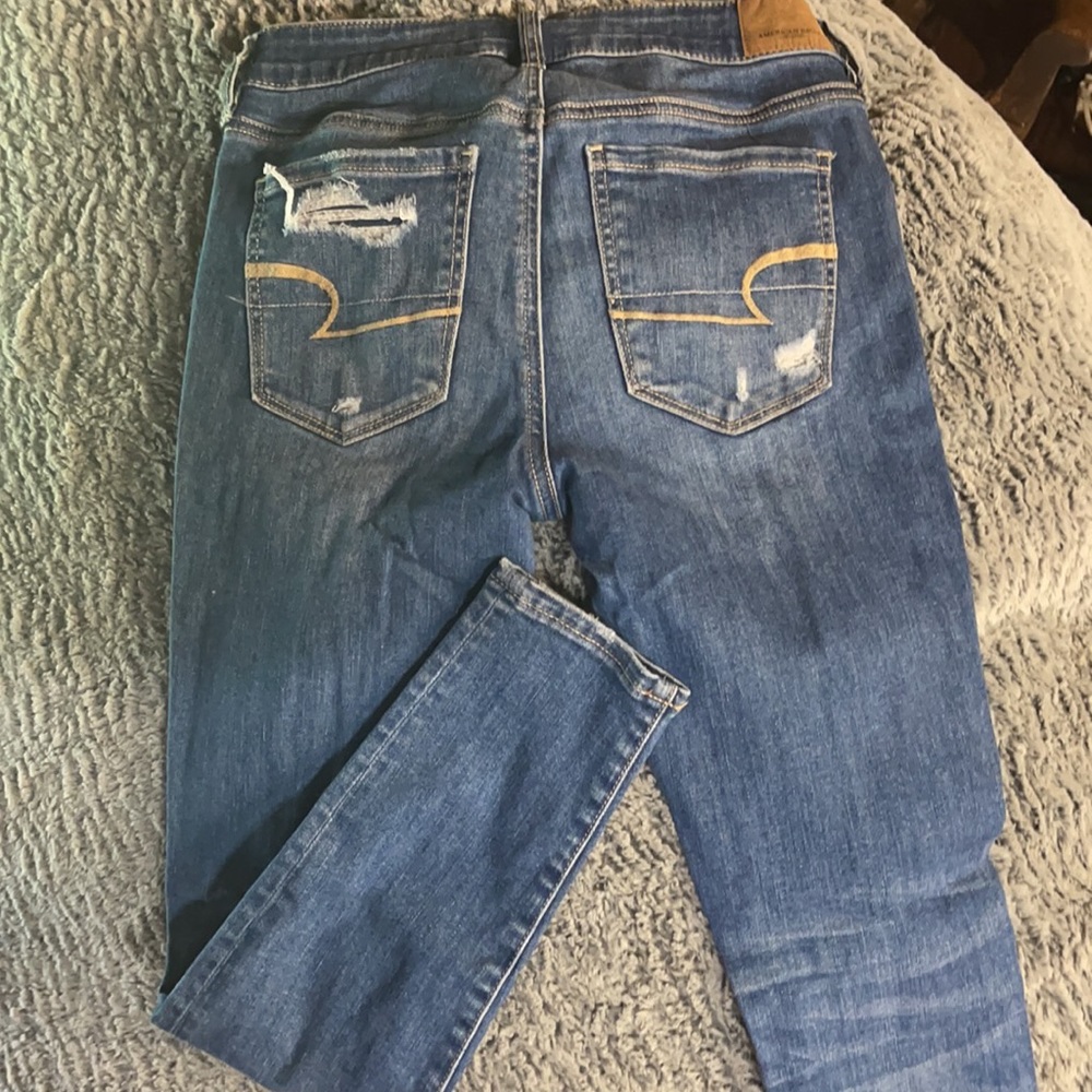 Size 4 - Picture 2 of 2